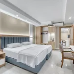 Kahya 4*