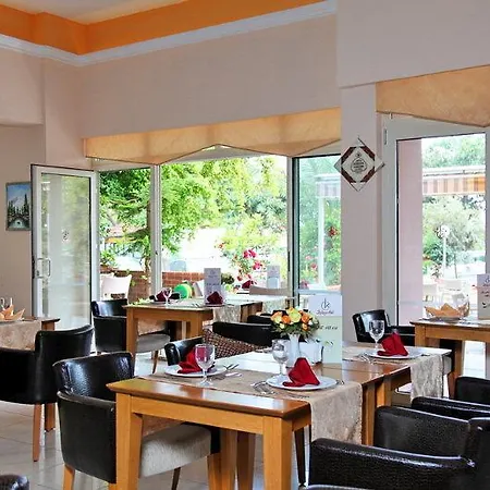 Kahya Semesteranläggning (resort) 4*