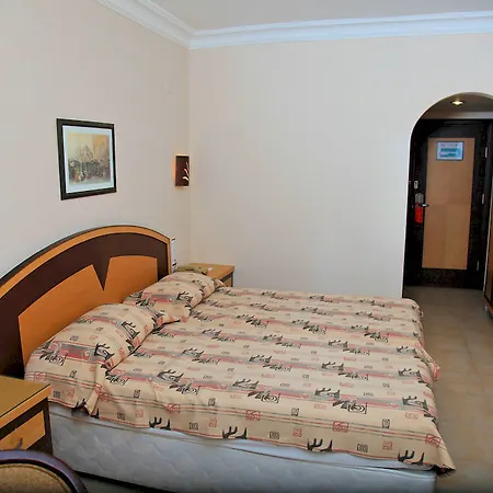 Rezort Kahya 4*